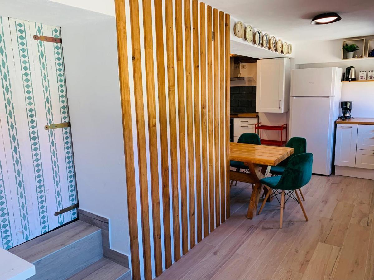 מלון Eftimie Murgu Casa "La Moara Din Gradina" מראה חיצוני תמונה