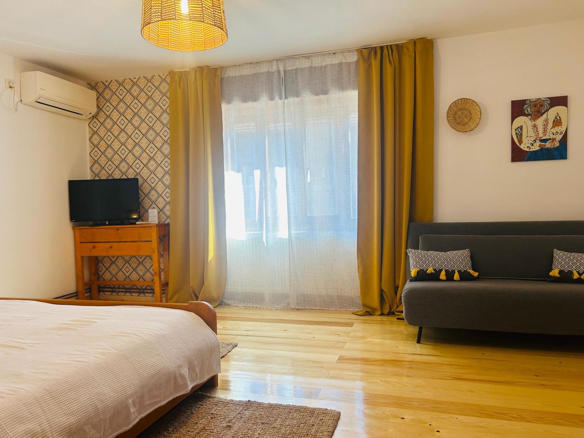 מלון Eftimie Murgu Casa "La Moara Din Gradina" מראה חיצוני תמונה