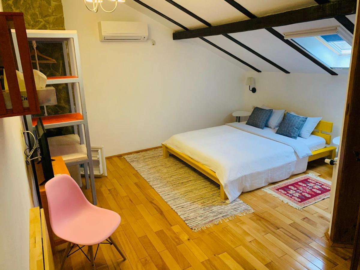 מלון Eftimie Murgu Casa "La Moara Din Gradina" מראה חיצוני תמונה